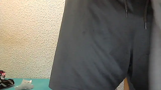 mmoiblack online show from September 30, 2025, 5:29 pm