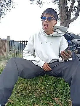 Cuervo maniaco online show from March 21, 2026, 4:32 pm