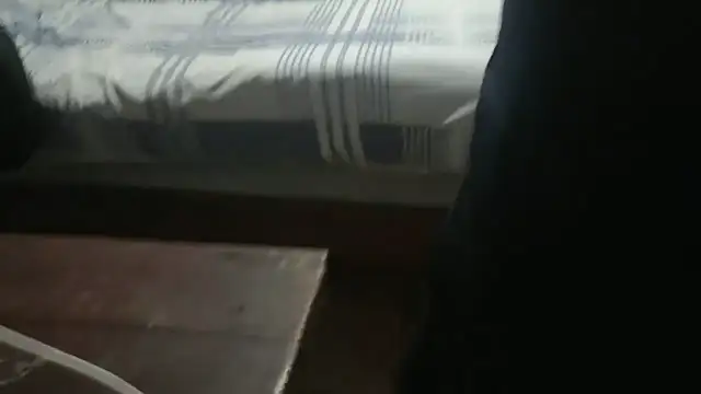 Snapshot of RenziTatte chatting on March 12, 2025, 3:13 am RenziTatte online show from March 12, 2025, 3:13 am