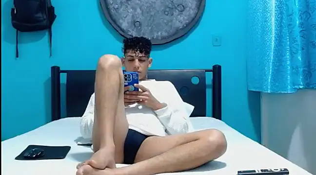 Dirtymatthew online show from February 3, 2025, 11:15 pm