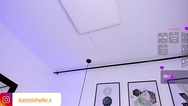 Snapshot of _mishelle chatting on April 11, 2026, 7:45 am mishelle online show from April 11, 2026, 7:45 am