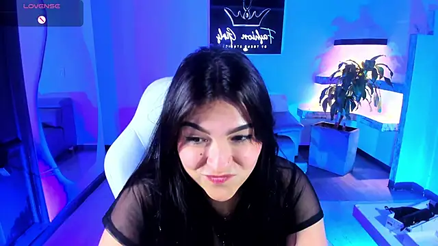 TifanyWhite  online show from December 26, 2024, 11:24 pm