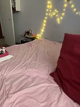 Mizztikaa online show from March 11, 2026, 6:25 pm