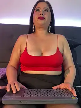 Leahstonee2 online show from March 18, 2025, 11:20 pm