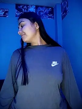 Nahiara velez online show from October 4, 2025, 11:03 pm