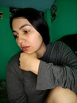 Nahiara velez online show from June 4, 2026, 11:22 pm