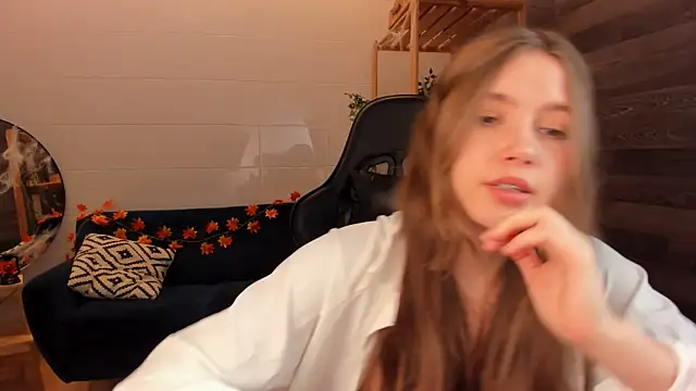 Snapshot of MaryannSoftt chatting on October 26, 2025, 3:40 pm MaryannSoftt online show from October 26, 2025, 3:40 pm