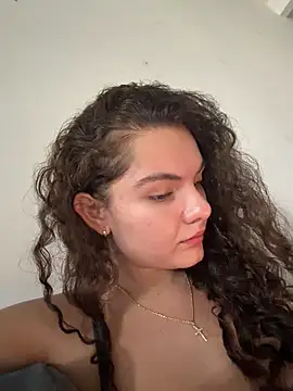 Snapshot of eva_y_marcelo chatting on June 8, 2026, 2:17 pm eva y marcelo online show from June 8, 2026, 2:17 pm