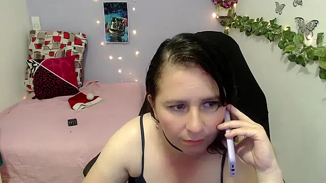 victoria jones online show from December 18, 2024, 1:34 pm