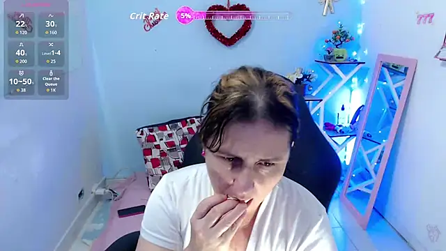 Snapshot of victoria_jones chatting on February 25, 2026, 3:32 pm victoria jones online show from February 25, 2026, 3:32 pm