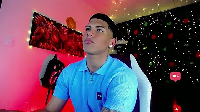 Snapshot of Damian_latinxxx chatting on January 3, 2025, 9:04 am Damian latinxxx online show from January 3, 2025, 9:04 am