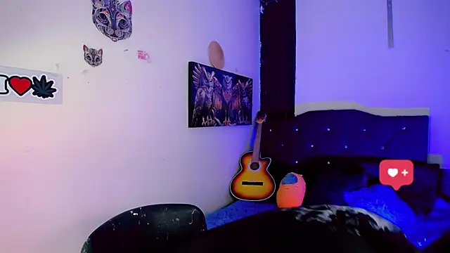 Snapshot of Damian_latinxxx chatting on January 17, 2025, 3:01 am Damian latinxxx online show from January 17, 2025, 3:01 am