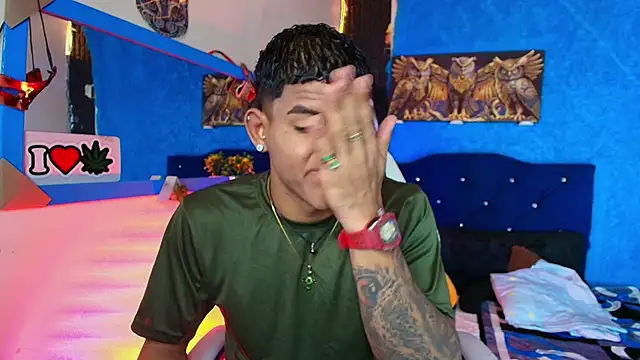 Snapshot of Damian_latinxxx chatting on January 29, 2025, 2:51 am Damian latinxxx online show from January 29, 2025, 2:51 am