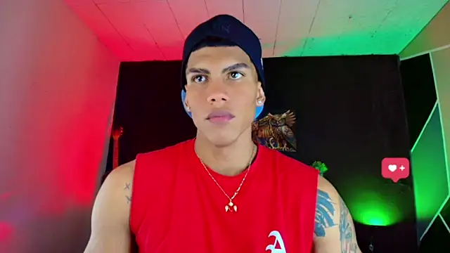 Snapshot of Damian_latinxxx chatting on February 27, 2025, 5:56 am Damian latinxxx online show from February 27, 2025, 5:56 am