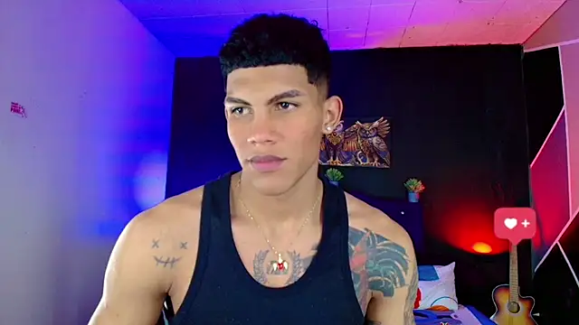 Snapshot of Damian_latinxxx chatting on February 28, 2025, 6:10 am Damian latinxxx online show from February 28, 2025, 6:10 am