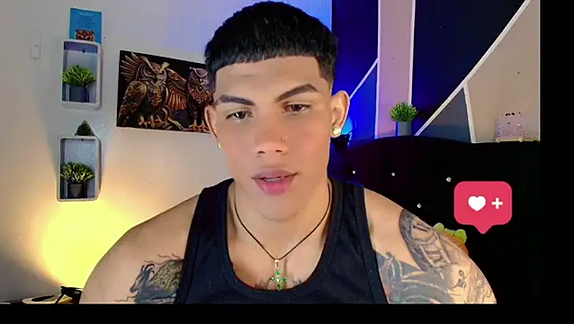 Snapshot of Damian_latinxxx chatting on March 23, 2025, 3:10 am Damian latinxxx online show from March 23, 2025, 3:10 am