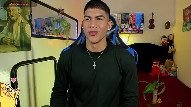 Damian latinxxx online show from May 4, 2026, 12:28 am