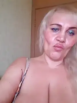 Snapshot of IsabellaBoni chatting on January 23, 2025, 9:08 am IsabellaBoni online show from January 23, 2025, 9:08 am