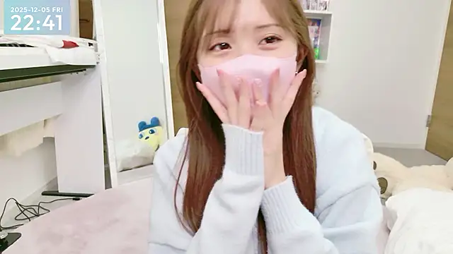 -SHINON- online show from December 5, 2025, 1:42 pm