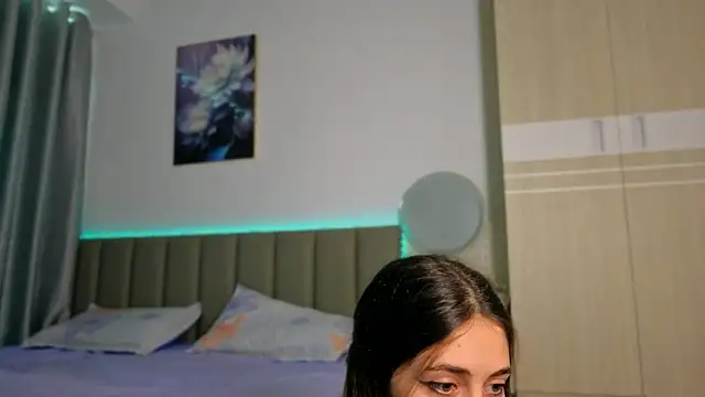 sweety vikky online show from July 14, 2026, 12:13 am