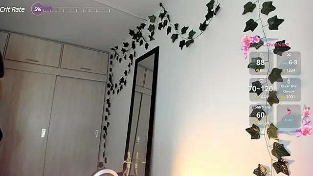 Snapshot of Sarah_Castillo_ chatting on December 18, 2024, 3:37 am Sarah Castillo online show from December 18, 2024, 3:37 am