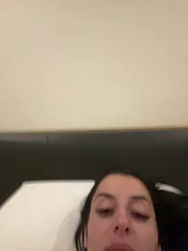 Catmila94 online show from May 7, 2026, 9:42 pm