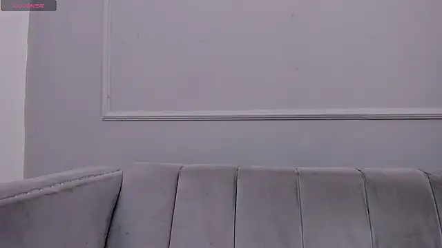 Isabellsmmith online show from January 15, 2025, 3:43 am