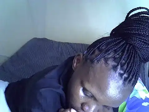 Snapshot of Sweet_serah chatting on October 7, 2025, 6:16 pm Sweet serah online show from October 7, 2025, 6:16 pm