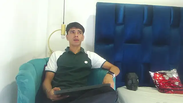 Santy carrington online show from March 14, 2026, 2:33 pm