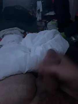 Snapshot of beteu1210 chatting on April 5, 2026, 8:06 pm beteu1210 online show from April 5, 2026, 8:06 pm