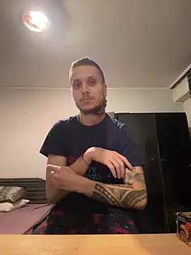 Snapshot of BWC69_69_69 chatting on December 3, 2024, 10:18 pm BWC69 69 69 online show from December 3, 2024, 10:18 pm