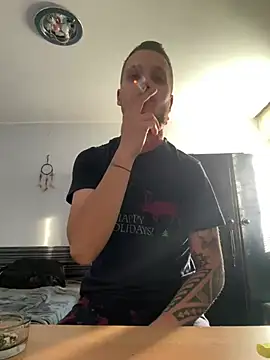 Snapshot of BWC69_69_69 chatting on December 17, 2024, 1:05 pm BWC69 69 69 online show from December 17, 2024, 1:05 pm