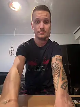 Snapshot of BWC69_69_69 chatting on December 21, 2024, 3:42 pm BWC69 69 69 online show from December 21, 2024, 3:42 pm