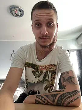 Snapshot of BWC69_69_69 chatting on February 6, 2025, 12:26 pm BWC69 69 69 online show from February 6, 2025, 12:26 pm