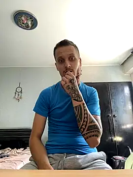 Snapshot of BWC69_69_69 chatting on September 30, 2025, 10:09 am BWC69 69 69 online show from September 30, 2025, 10:09 am