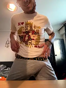 Snapshot of BWC69_69_69 chatting on January 13, 2026, 2:00 pm BWC69 69 69 online show from January 13, 2026, 2:00 pm