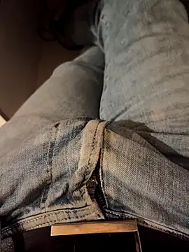 Snapshot of franko1987 chatting on September 26, 2025, 10:08 am franko1987 online show from September 26, 2025, 10:08 am