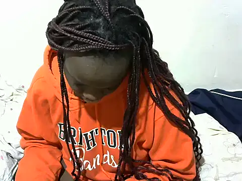 Snapshot of Thicky_kyla chatting on September 23, 2025, 7:17 pm Thicky kyla online show from September 23, 2025, 7:17 pm