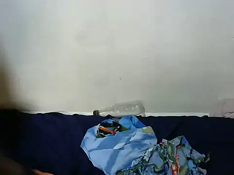 Snapshot of Thicky_kyla chatting on October 19, 2025, 7:20 am Thicky kyla online show from October 19, 2025, 7:20 am