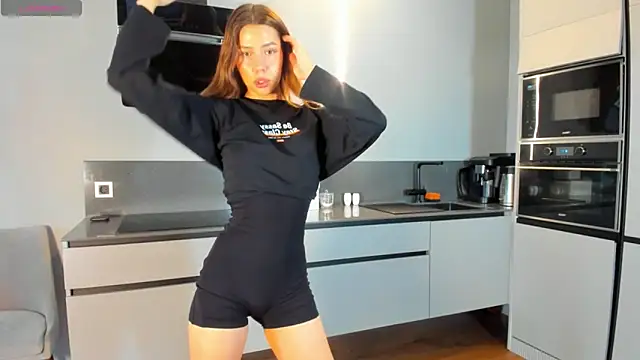 PeachMilla online show from September 23, 2025, 8:50 am