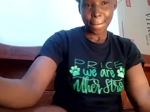 Claris2 online show from November 16, 2025, 8:25 pm