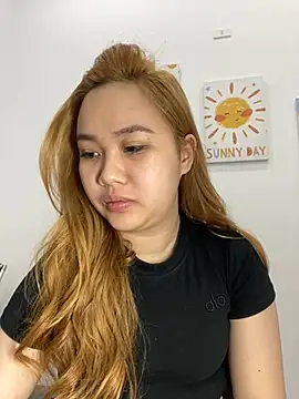 Odette68 online show from February 12, 2026, 3:01 am