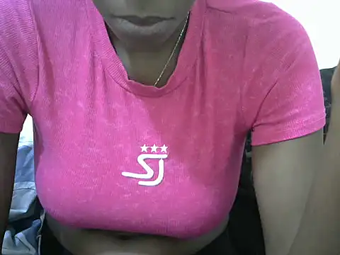 Snapshot of Slim_momma chatting on March 6, 2026, 8:49 pm Slim momma online show from March 6, 2026, 8:49 pm