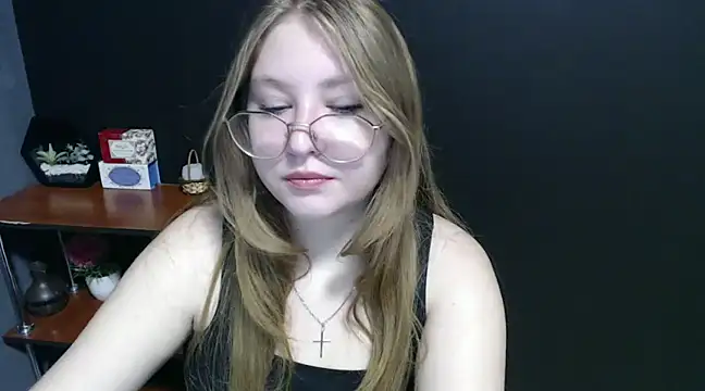 Snapshot of lady_minx chatting on January 21, 2025, 7:47 am lady minx online show from January 21, 2025, 7:47 am