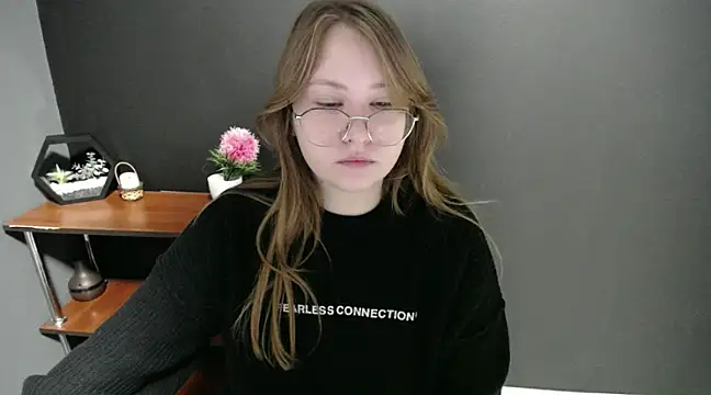 Snapshot of lady_minx chatting on February 20, 2025, 7:45 am lady minx online show from February 20, 2025, 7:45 am
