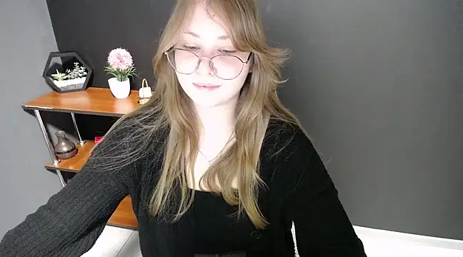 Snapshot of lady_minx chatting on February 28, 2025, 10:30 am lady minx online show from February 28, 2025, 10:30 am