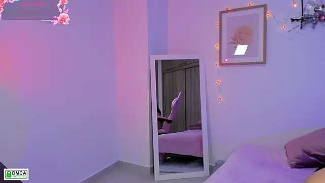 Veronica isaza   online show from December 22, 2025, 12:24 pm