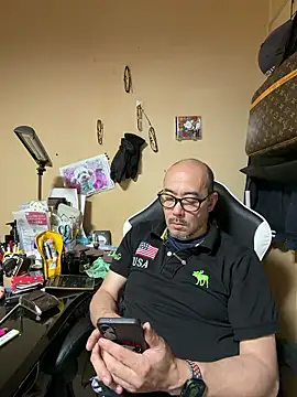tsugu1105 online show from July 5, 2026, 5:58 am