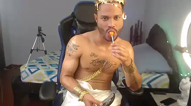 Sebastian lugo online show from February 28, 2025, 8:18 pm
