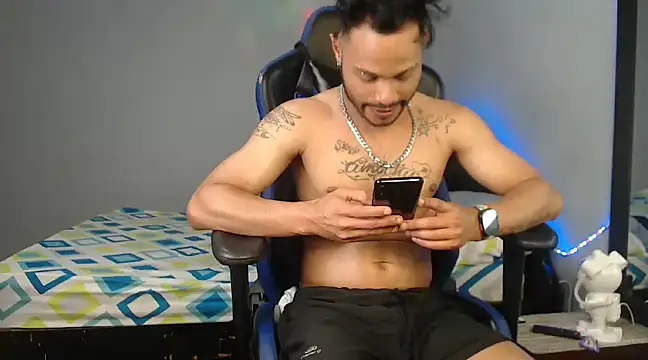 Sebastian lugo online show from March 8, 2025, 11:28 pm